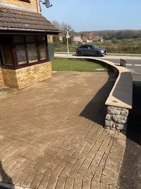 block paving driveway after driveway cleaning Thornbury