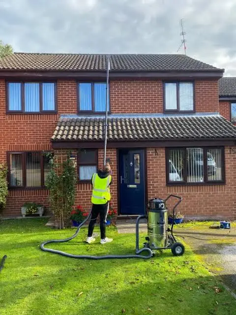 gutter cleaning with wet vac portishead